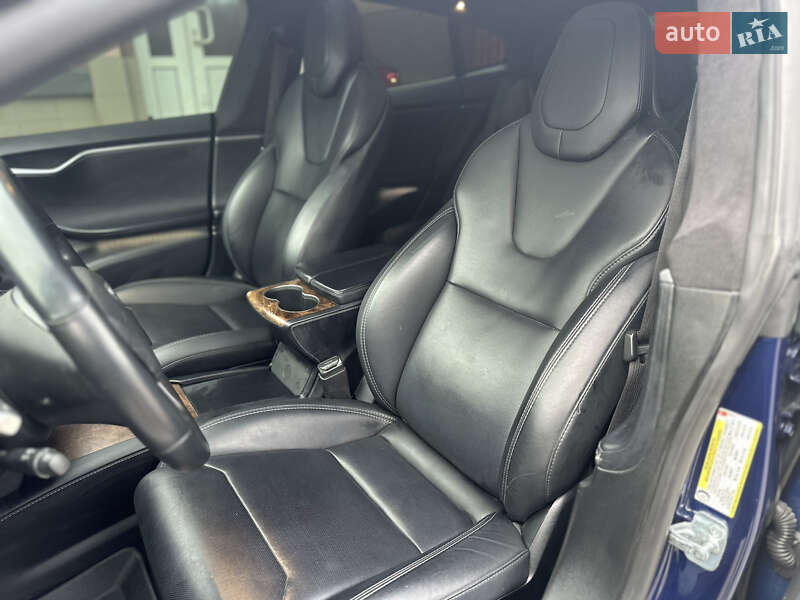 Лифтбек Tesla Model S 2018 в Полтаве
