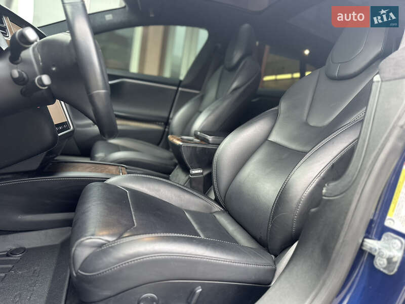 Лифтбек Tesla Model S 2018 в Полтаве