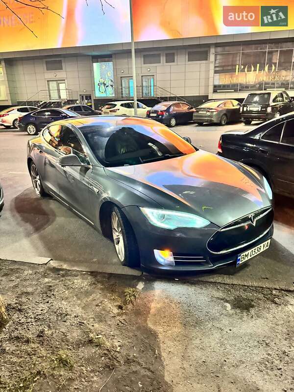 Ліфтбек Tesla Model S 2014 в Сумах фото 2 Ліфтбек Tesla Model S 2014 в Сумах