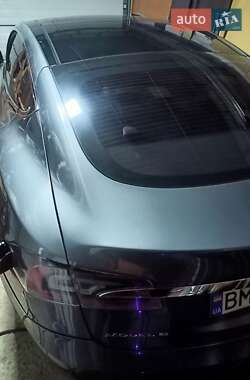 Лифтбек Tesla Model S 2014 в 