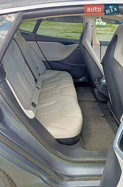 Ліфтбек Tesla Model S 2014 в Сумах фото 17 Ліфтбек Tesla Model S 2014 в Сумах