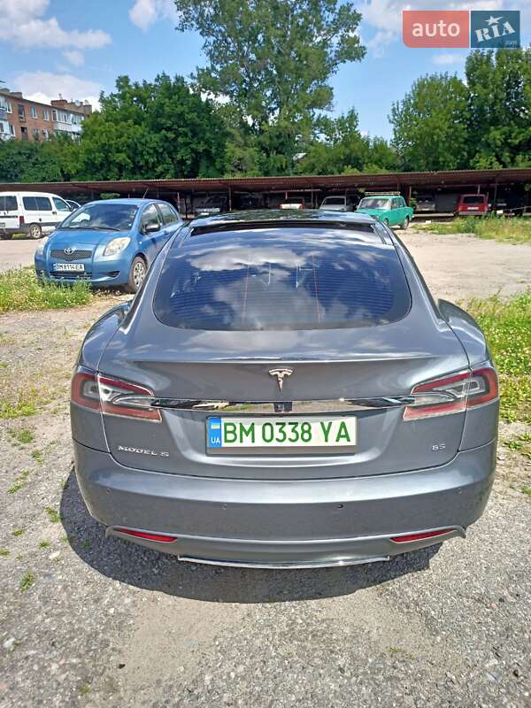 Ліфтбек Tesla Model S 2014 в Сумах фото 15 Ліфтбек Tesla Model S 2014 в Сумах