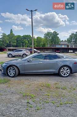 Ліфтбек Tesla Model S 2014 в Сумах фото 13 Ліфтбек Tesla Model S 2014 в Сумах