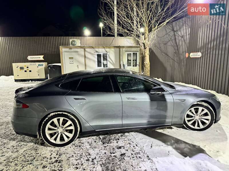Ліфтбек Tesla Model S 2014 в Сумах фото 6 Ліфтбек Tesla Model S 2014 в Сумах