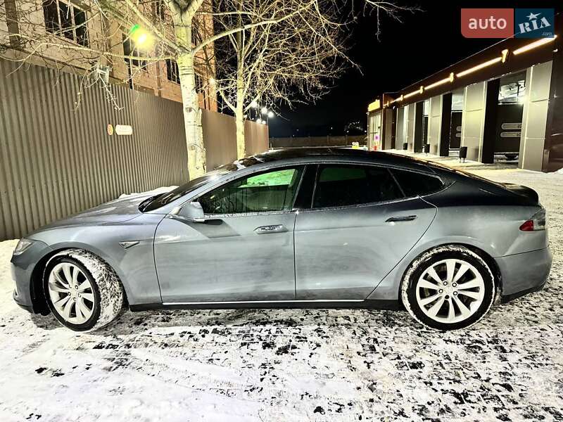 Ліфтбек Tesla Model S 2014 в Сумах фото 7 Ліфтбек Tesla Model S 2014 в Сумах