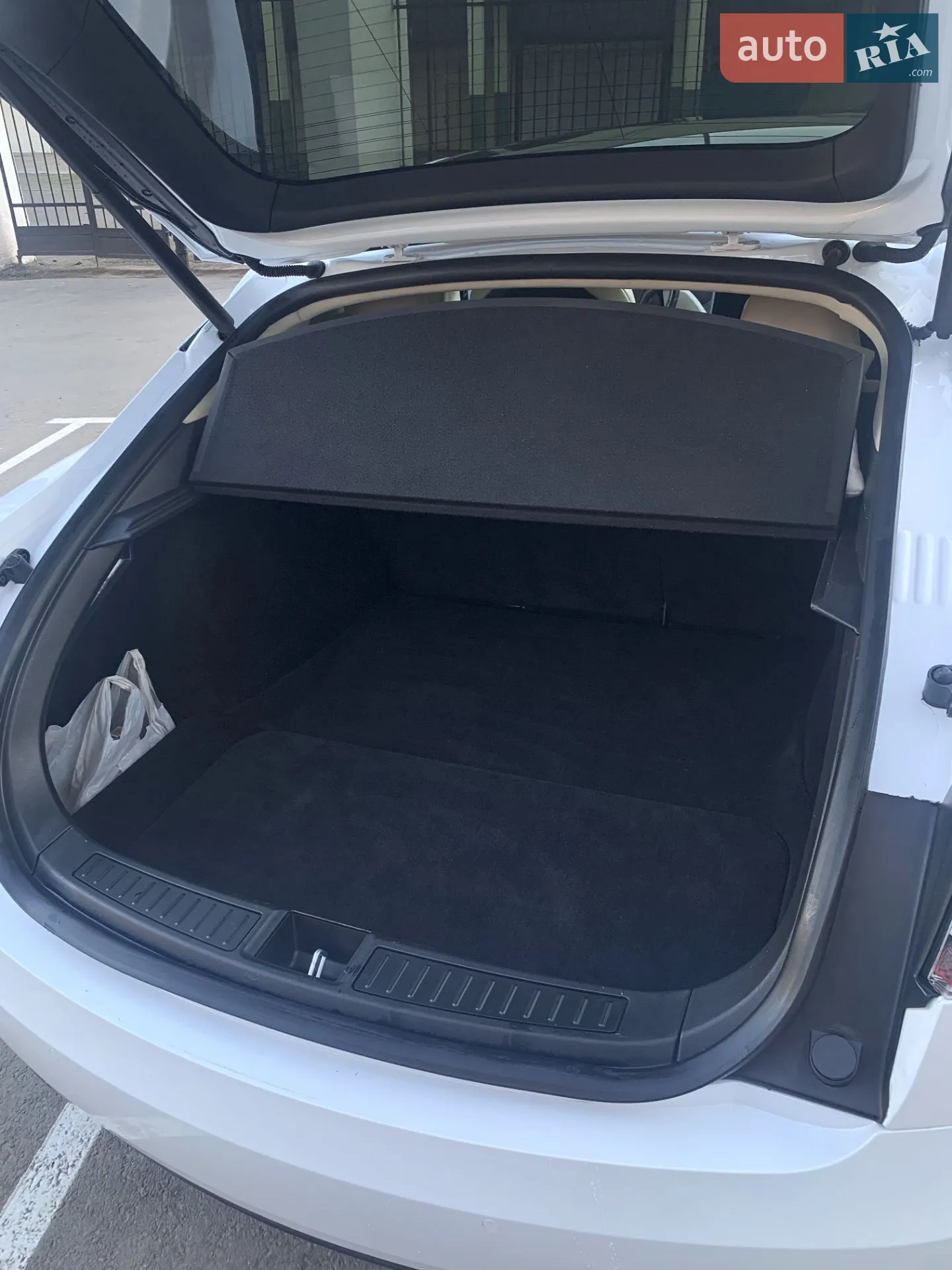 2018 Tesla Model S - мініатюра 6