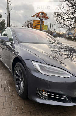 Лифтбек Tesla Model S 2020 в Ивано-Франковске