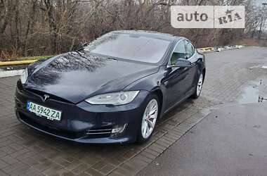 Ліфтбек Tesla Model S 2012 в Києві