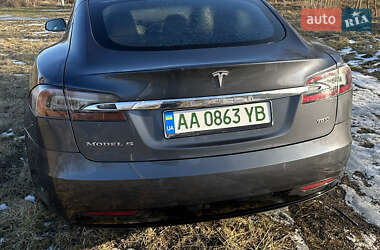 Лифтбек Tesla Model S 2018 в Борисполе