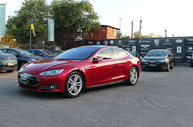 Лифтбек Tesla Model S 2015 в Одессе