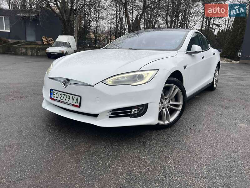 Tesla Model S 2014 Tesla Model S 2014