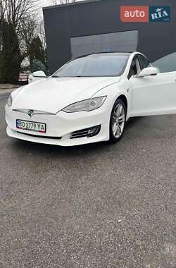 Лифтбек Tesla Model S 2014 в Тернополе