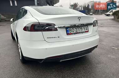 Лифтбек Tesla Model S 2014 в Тернополе