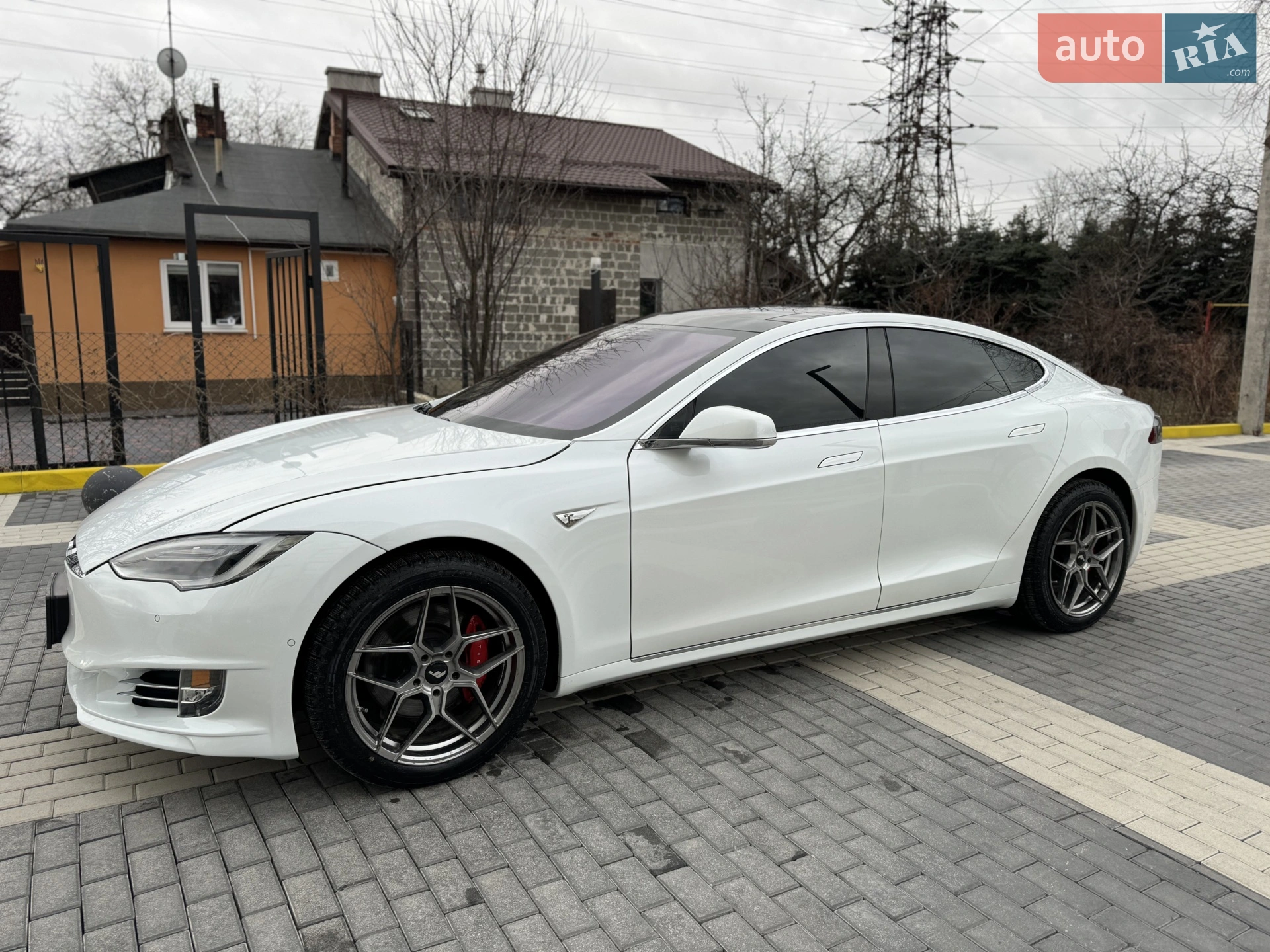 2014 Tesla Model S - мініатюра 11