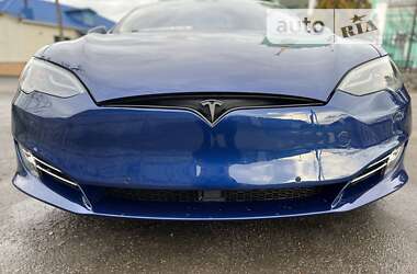 Лифтбек Tesla Model S 2015 в Харькове