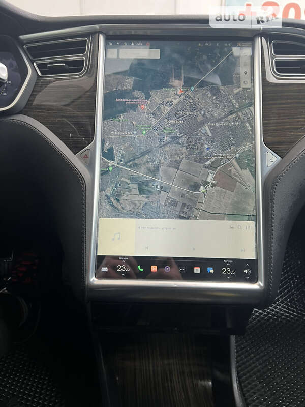 Лифтбек Tesla Model S 2015 в Броварах