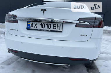 Лифтбек Tesla Model S 2016 в Харькове