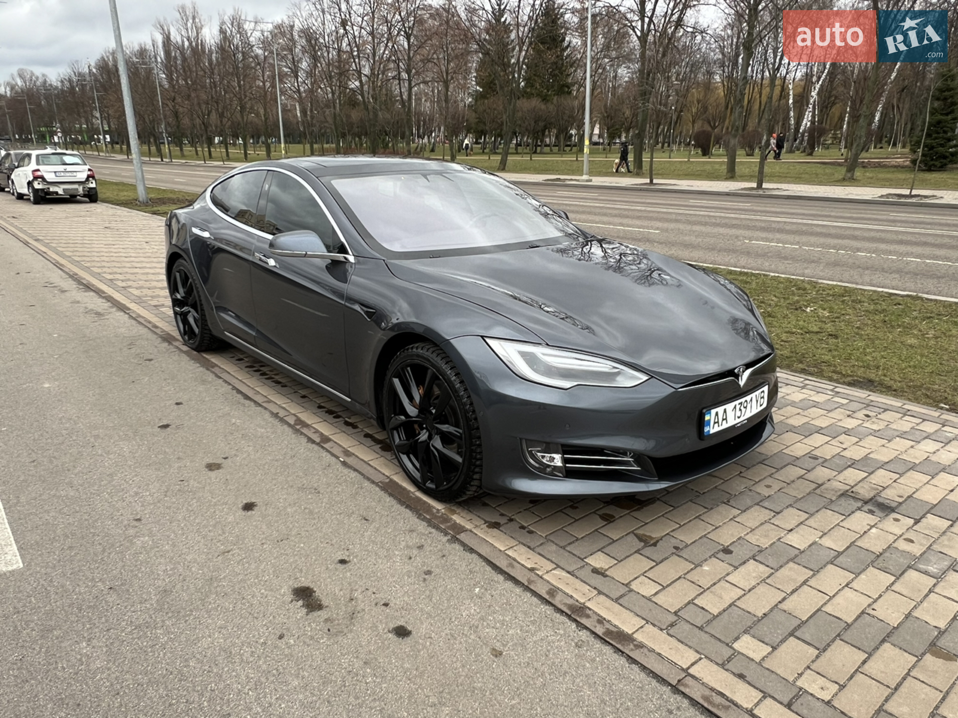 2018 Tesla Model S - мініатюра 19