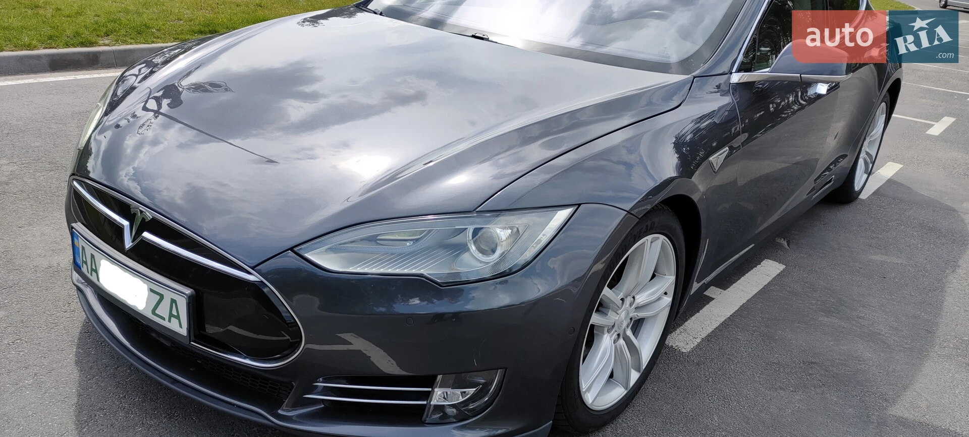 2015 Tesla Model S - мініатюра 3