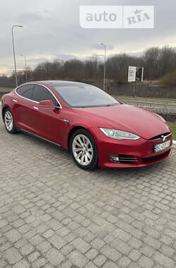 Лифтбек Tesla Model S 2014 в Львове