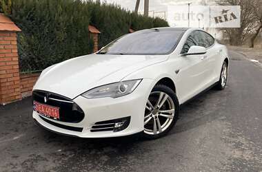 Лифтбек Tesla Model S 2013 в Владимир-Волынском