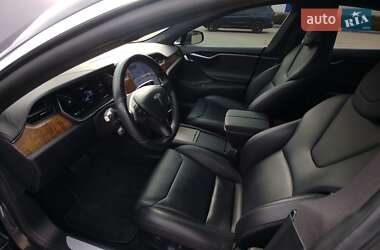 Лифтбек Tesla Model S 2018 в Днепре