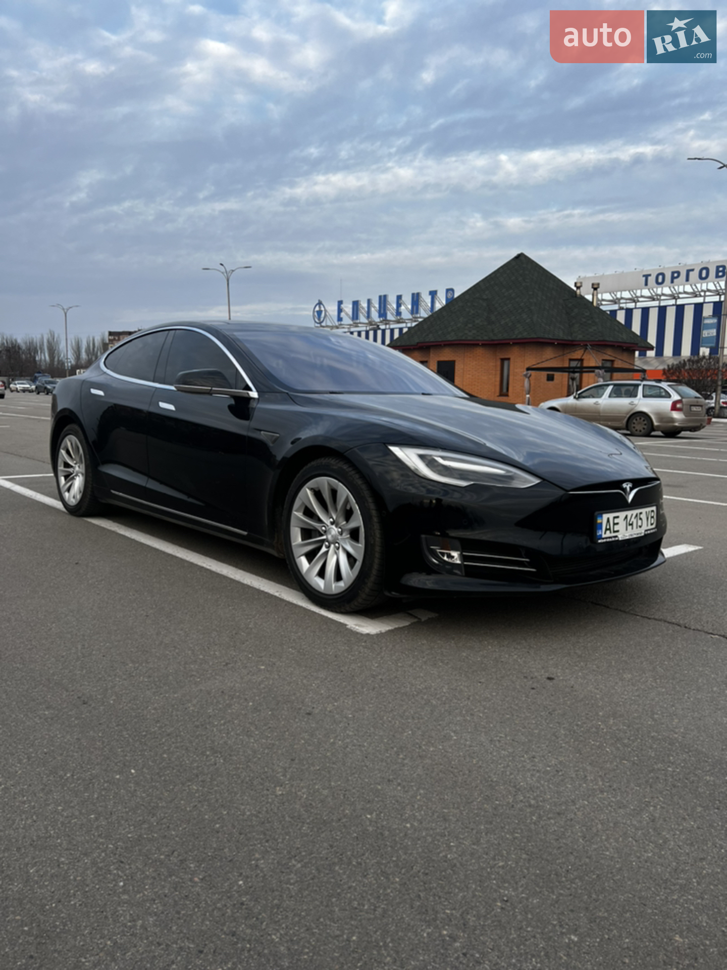 2016 Tesla Model S - мініатюра 3