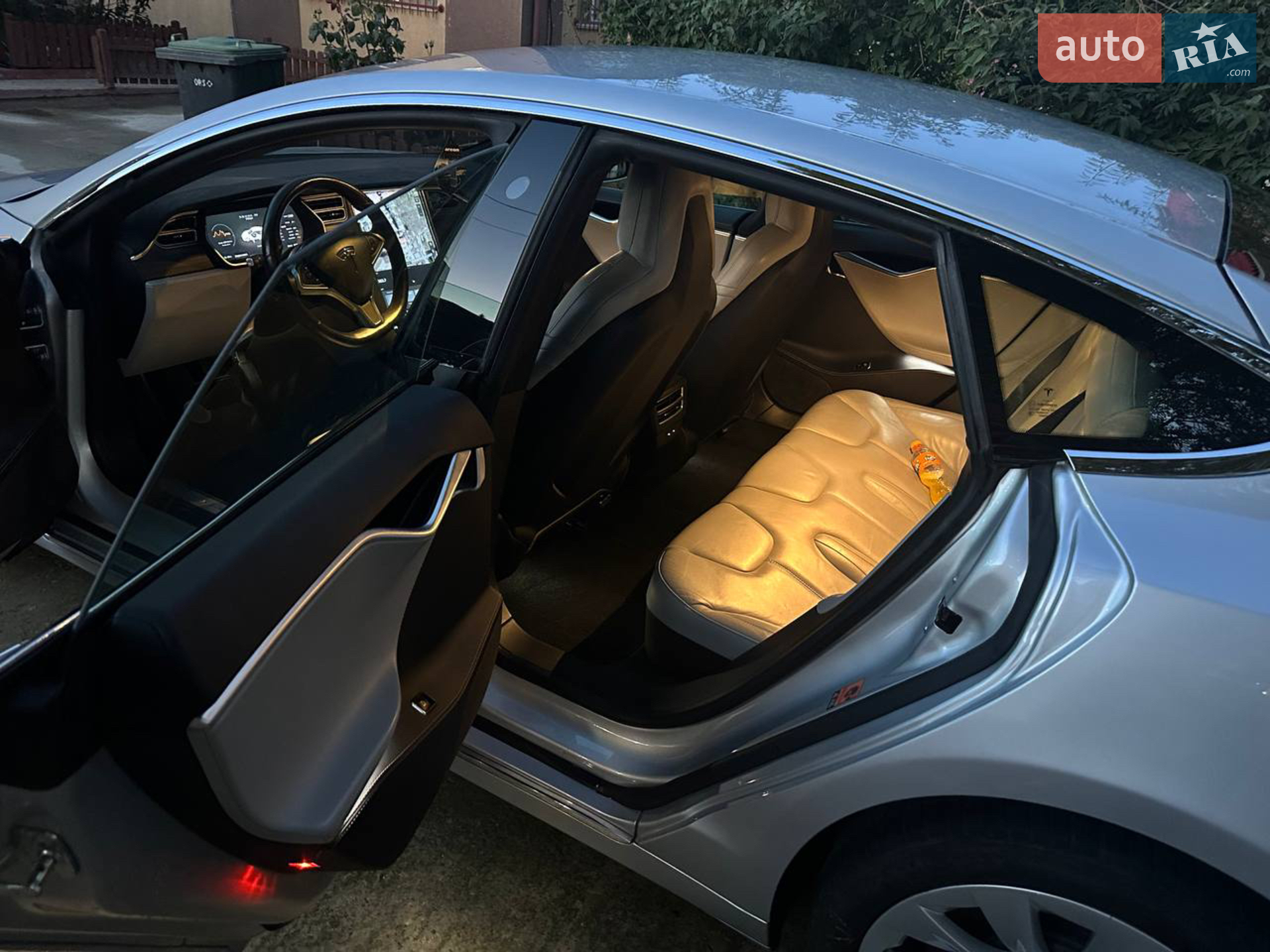 2016 Tesla Model S - мініатюра 21