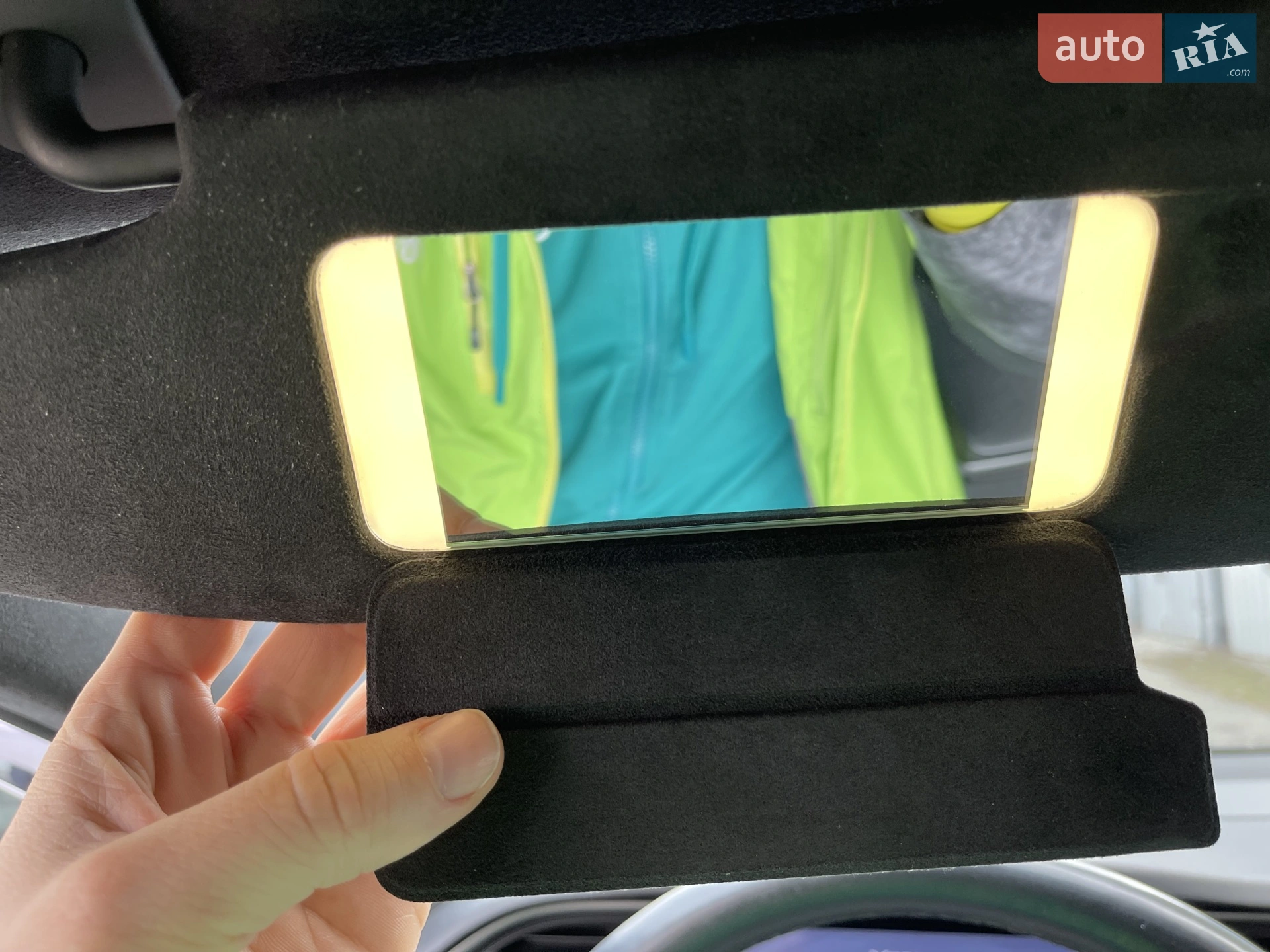 2018 Tesla Model S - мініатюра 39