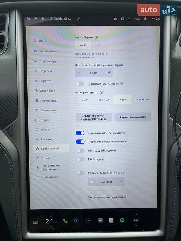 Лифтбек Tesla Model S 2018 в Киеве