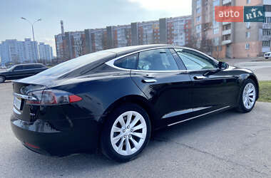 Лифтбек Tesla Model S 2018 в Черкассах фото 4 Лифтбек Tesla Model S 2018 в Черкассах