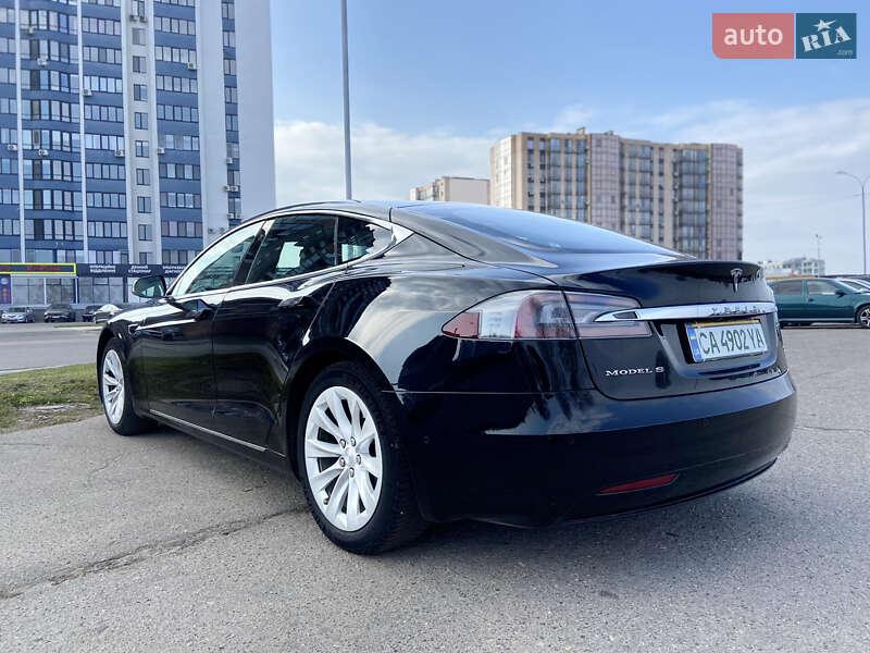 Лифтбек Tesla Model S 2018 в Черкассах фото 3 Лифтбек Tesla Model S 2018 в Черкассах