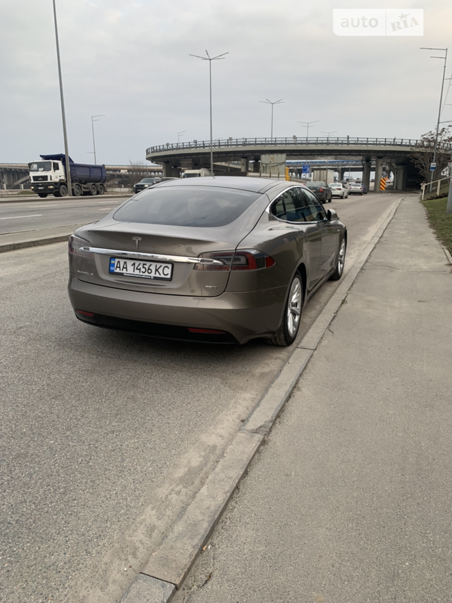 2016 Tesla Model S - мініатюра 3