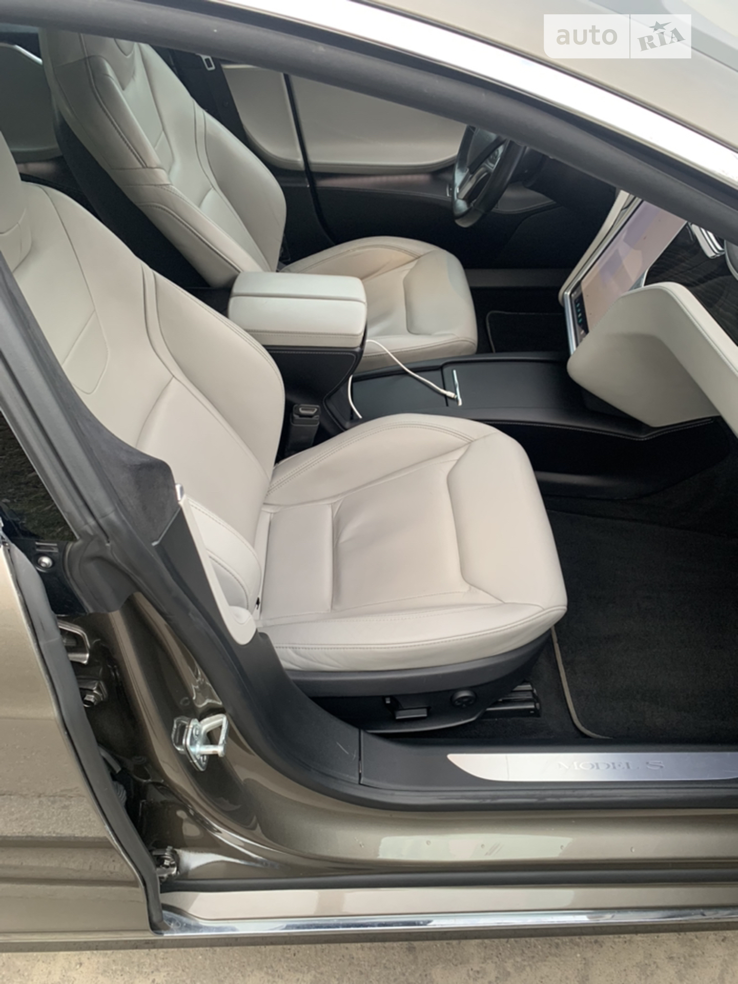 2016 Tesla Model S - мініатюра 13