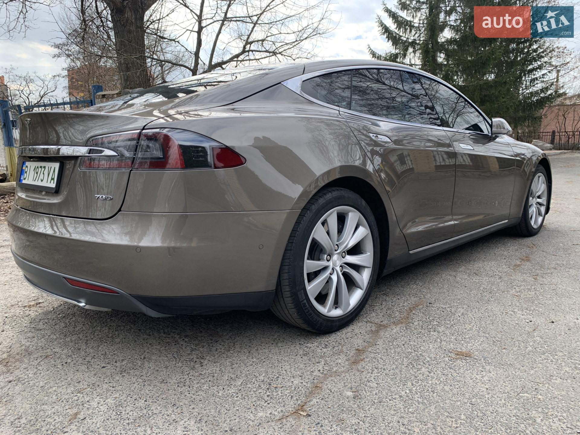 2015 Tesla Model S - мініатюра 18