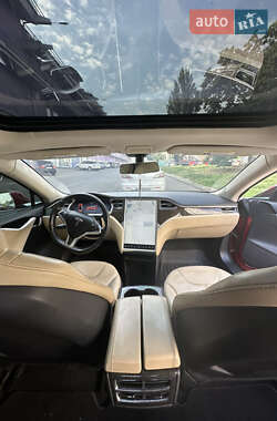 Лифтбек Tesla Model S 2013 в Киеве