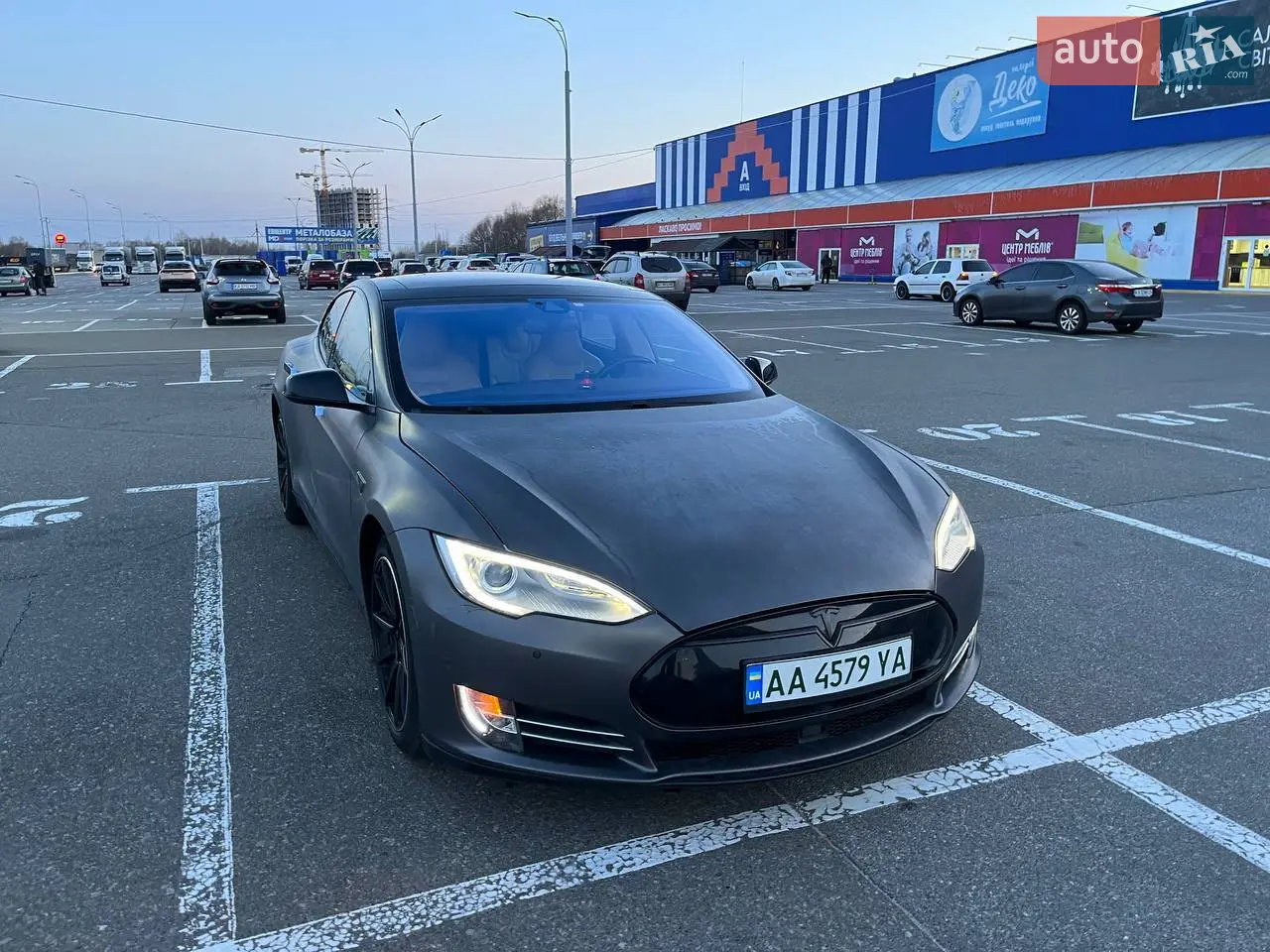 2016 Tesla Model S - мініатюра 19