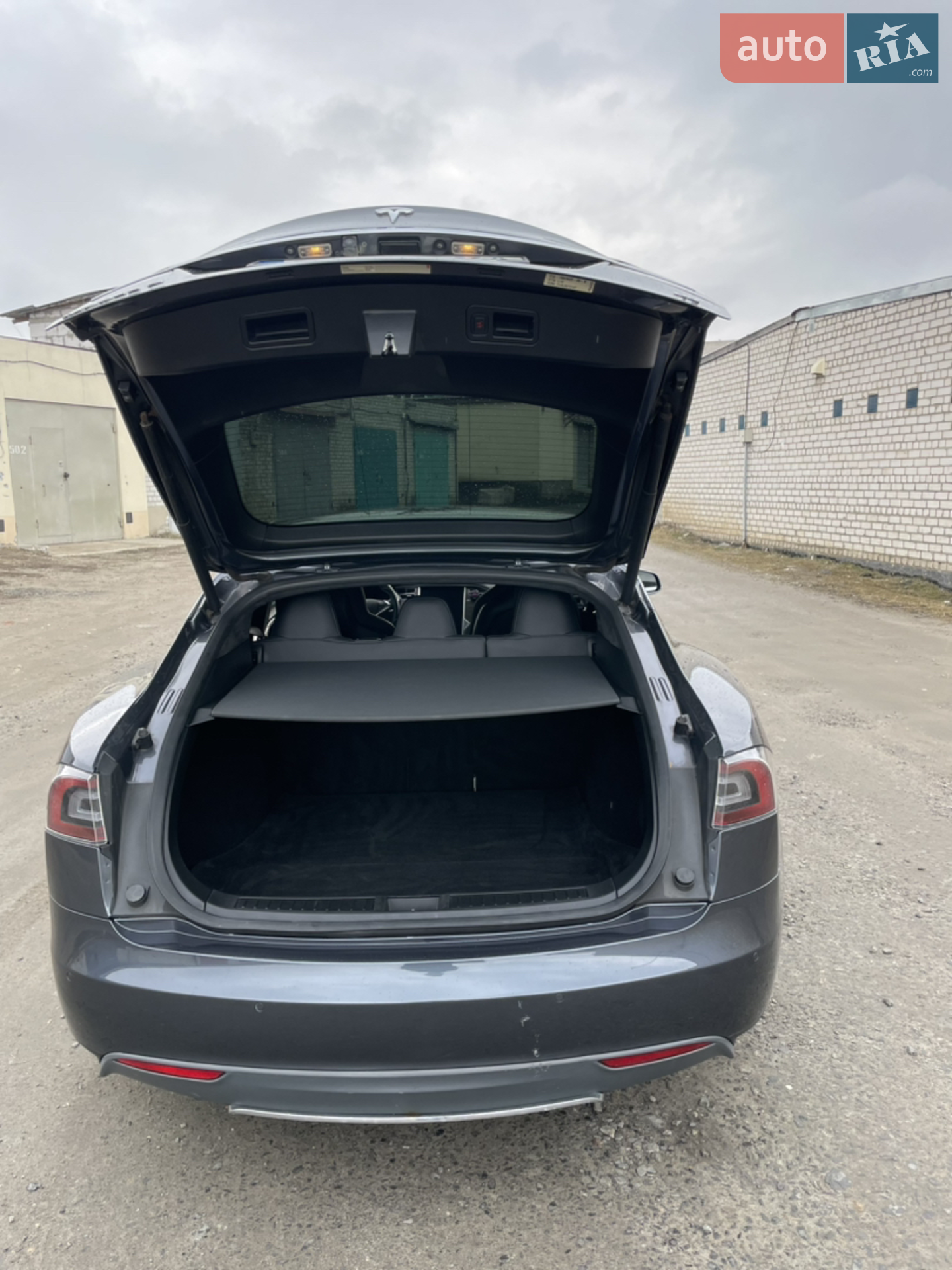 2014 Tesla Model S - мініатюра 10