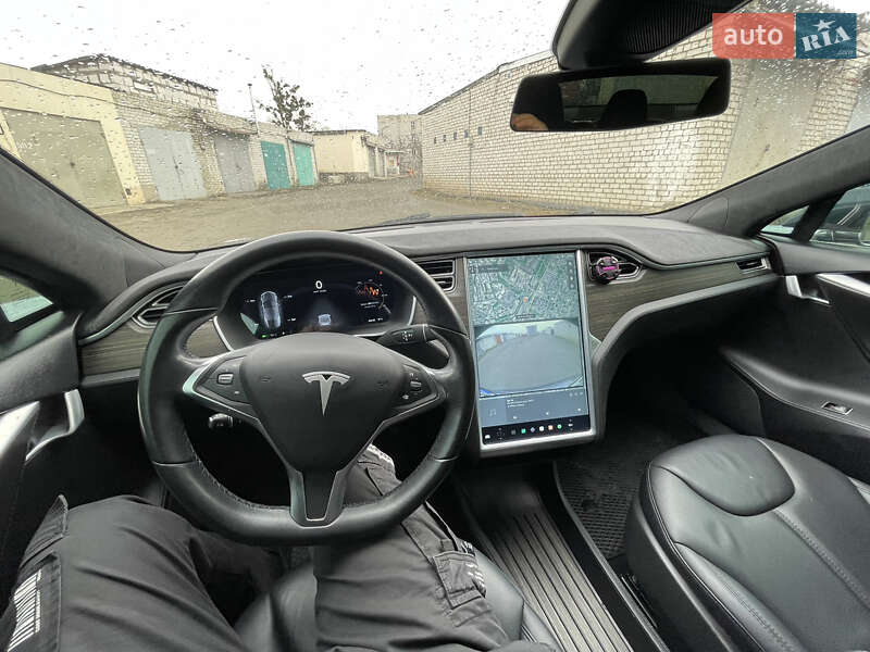 Лифтбек Tesla Model S 2014 в Харькове