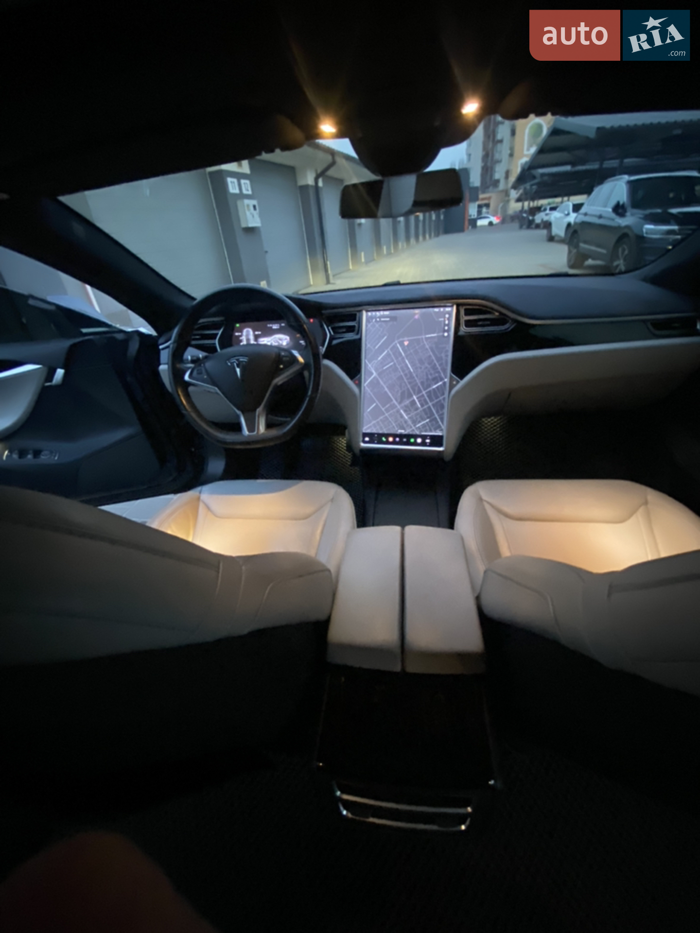 2016 Tesla Model S - мініатюра 19