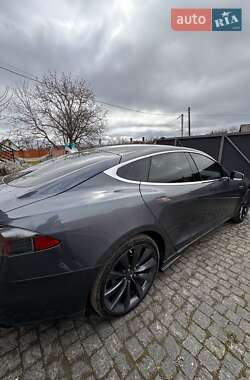 Лифтбек Tesla Model S 2013 в Черновцах