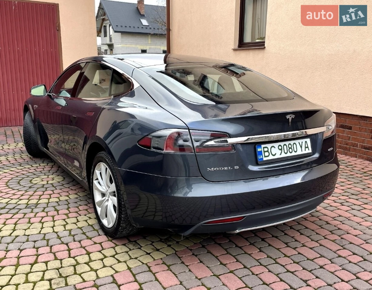 2015 Tesla Model S - мініатюра 15