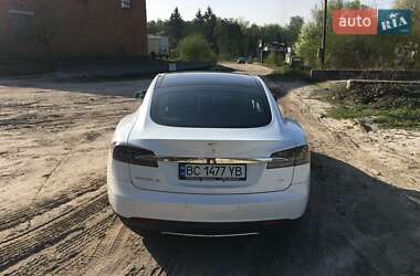 Лифтбек Tesla Model S 2014 в Перемышлянах