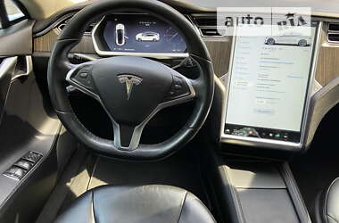 Лифтбек Tesla Model S 2013 в Чернигове
