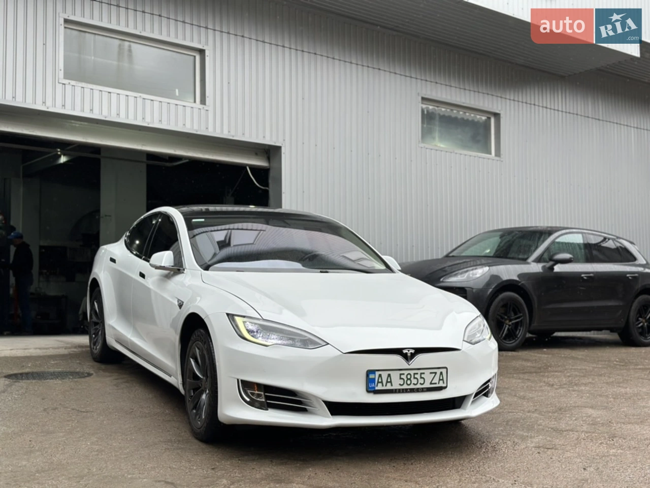 2019 Tesla Model S - мініатюра 17