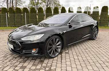 Лифтбек Tesla Model S 2013 в Львове