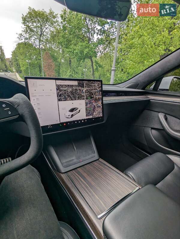 Ліфтбек Tesla Model S 2021 в Києві