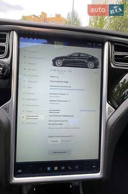 Лифтбек Tesla Model S 2015 в Киеве