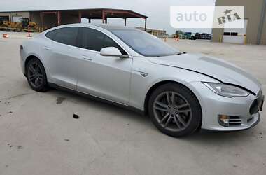 Лифтбек Tesla Model S 2014 в Червонограде