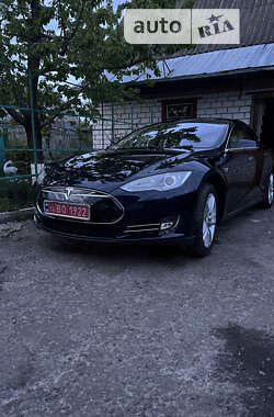 Лифтбек Tesla Model S 2013 в Белой Церкви